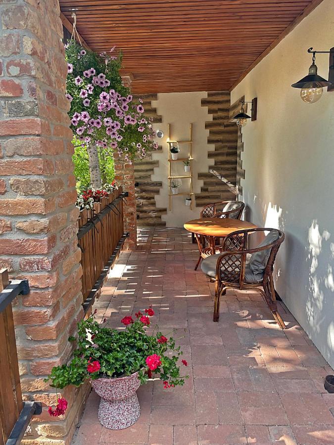 Cityside Cottage Eger Extérieur photo